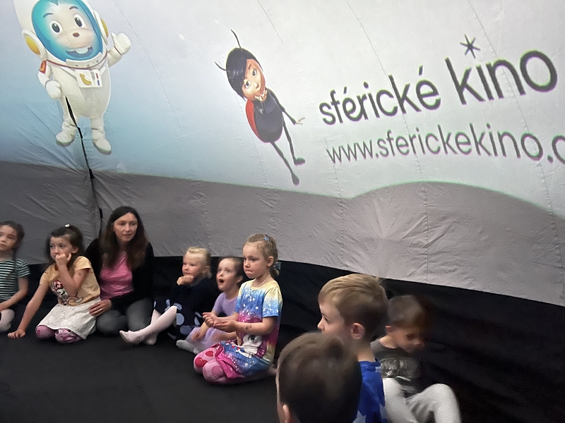 Sférické kino v MŠ Korálky