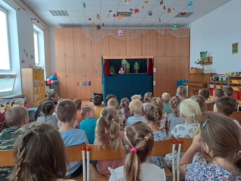 Loutkové divadlo ve školce