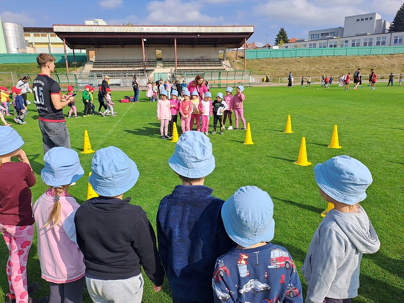 Sportovní dopoledne s fotbalisty - Modrásci