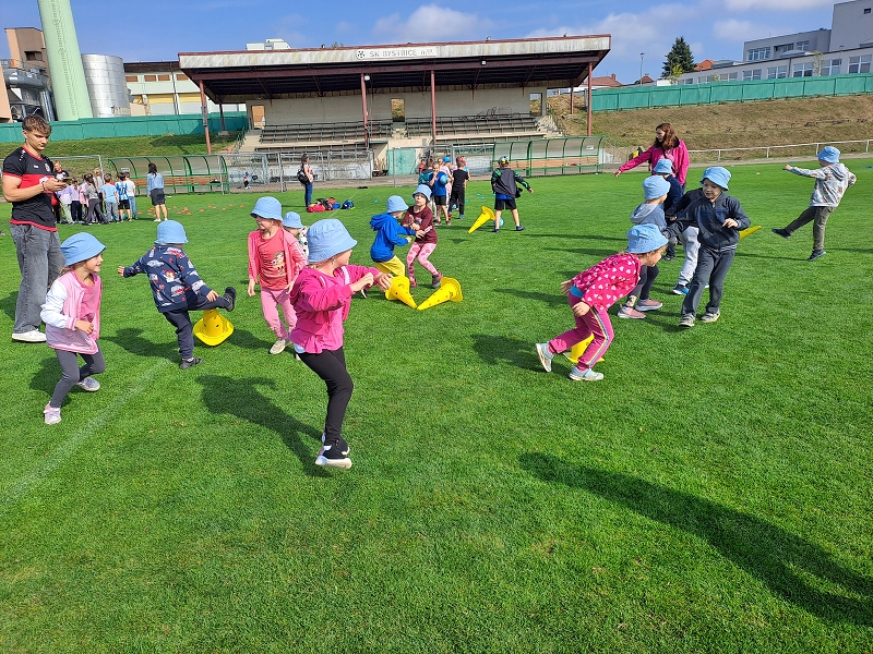 Sportovní dopoledne s fotbalisty - Modrásci