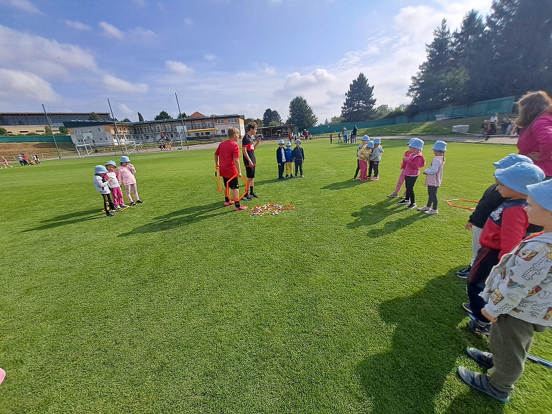 Sportovní dopoledne s fotbalisty - Modrásci