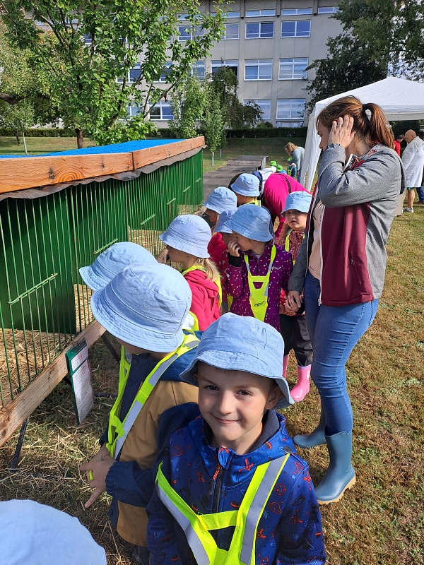 Výstava drobného zvířectva-Modrásci