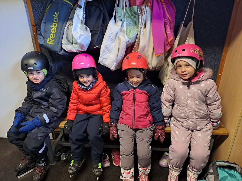 1. lekce bruslení - Modrásci