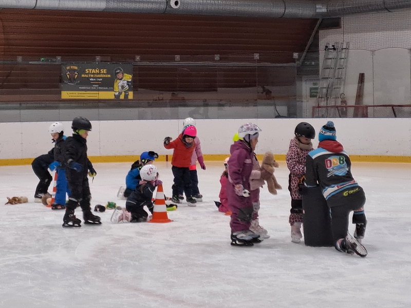1. lekce bruslení - Modrásci