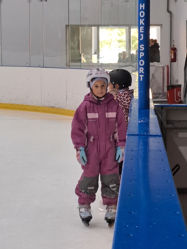 1. lekce bruslení - Modrásci