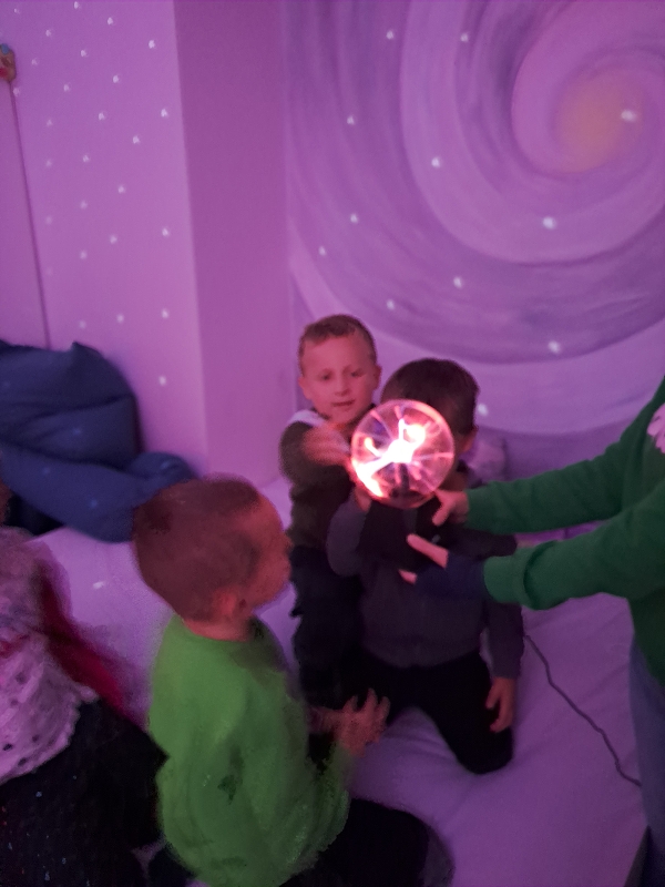 Návštěva v Kamélii - Modrásci