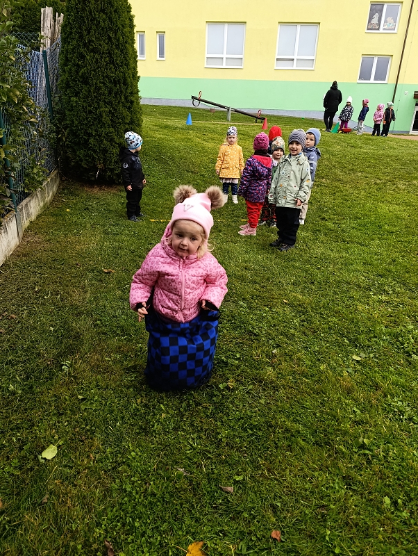 Zeleňásci -  Na poli