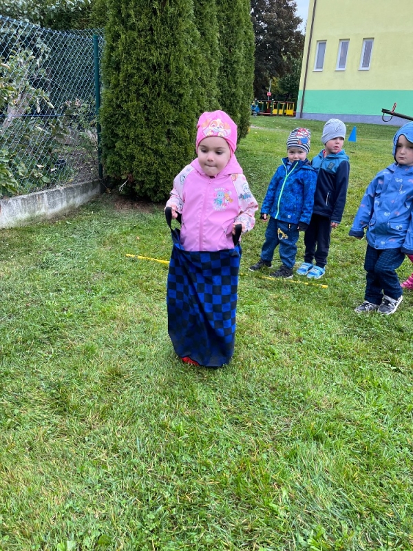 Žluťásci na poli - BRAMBORIÁDA