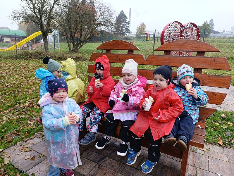 Zeleňásci-Vyletěl si pyšný drak