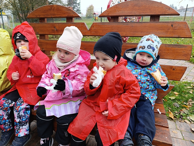 Zeleňásci-Vyletěl si pyšný drak