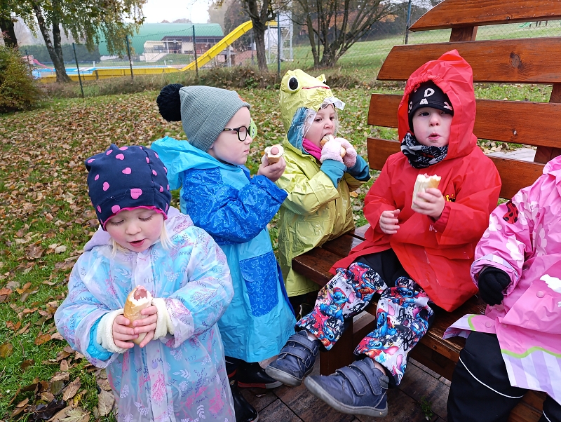 Zeleňásci-Vyletěl si pyšný drak