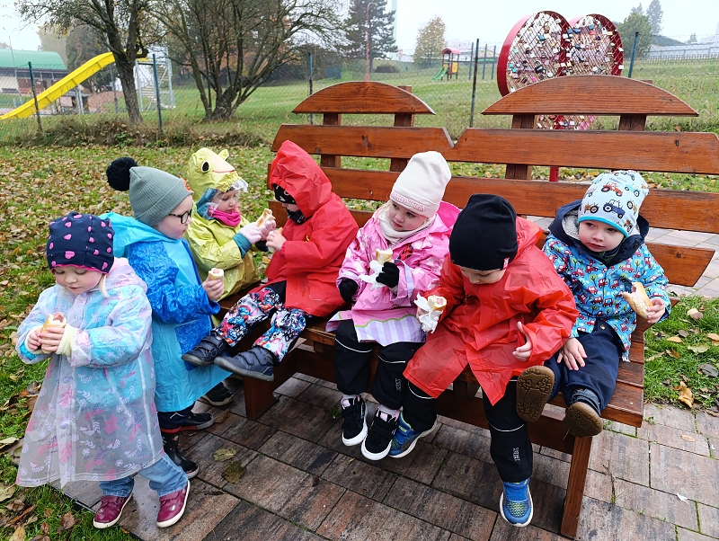 Zeleňásci-Vyletěl si pyšný drak