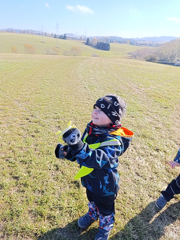 Zeleňásci-Vyletěl si pyšný drak