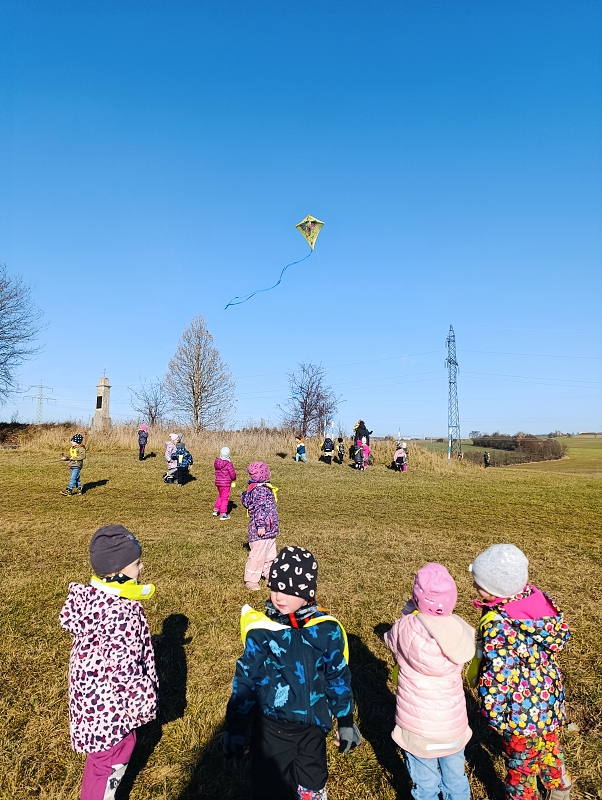 Zeleňásci-Vyletěl si pyšný drak