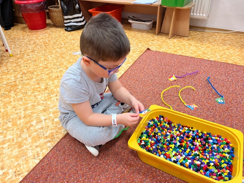 Žluťásci - Vyletěl si pyšný drak