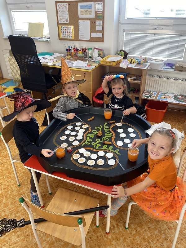 Žluťásci - Halloween a Dušičky