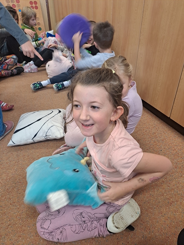 Modrásci na návštěvě ZŠ Nádražní