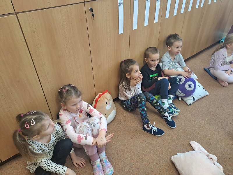 Modrásci na návštěvě ZŠ Nádražní