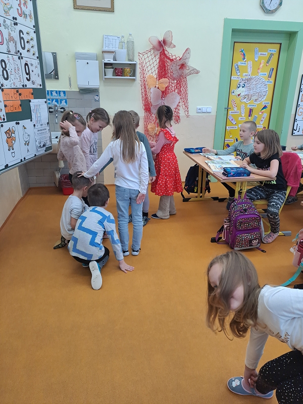 Modrásci na návštěvě ZŠ TGM