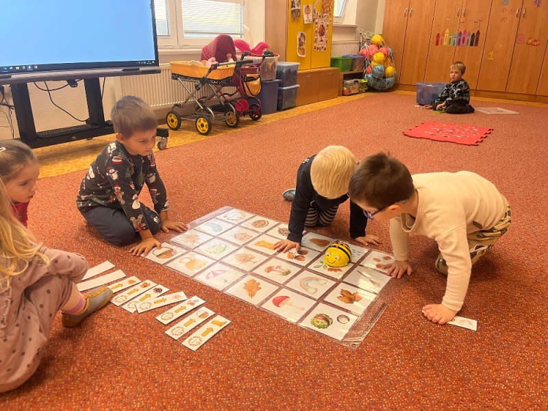 Žluťásci - Kdo to dupe v lese