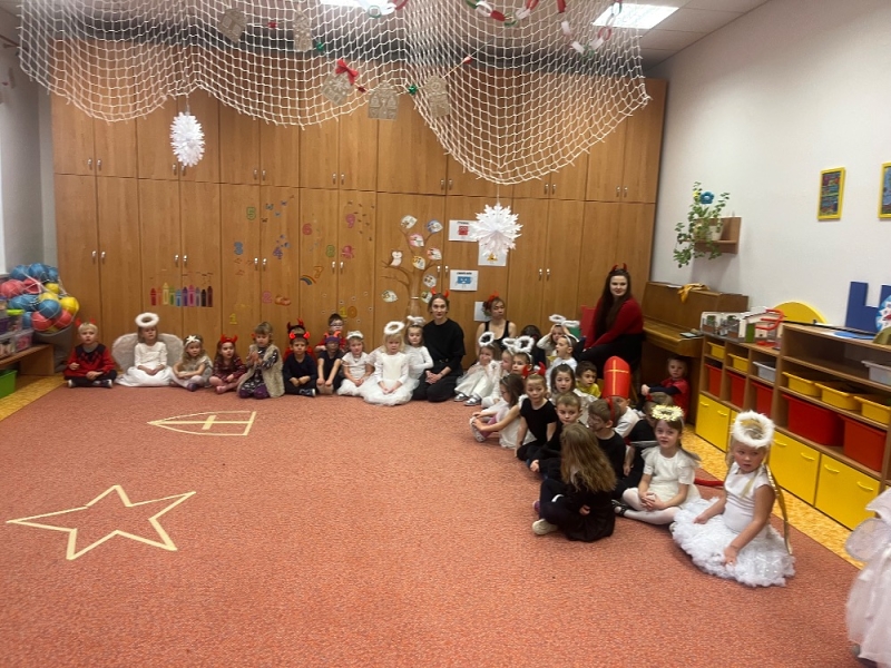 MIKULÁŠSKÁ NADÍLKA MŠ KORÁLKY