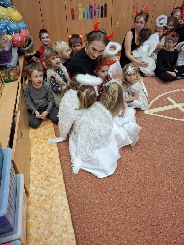 MIKULÁŠSKÁ NADÍLKA MŠ KORÁLKY