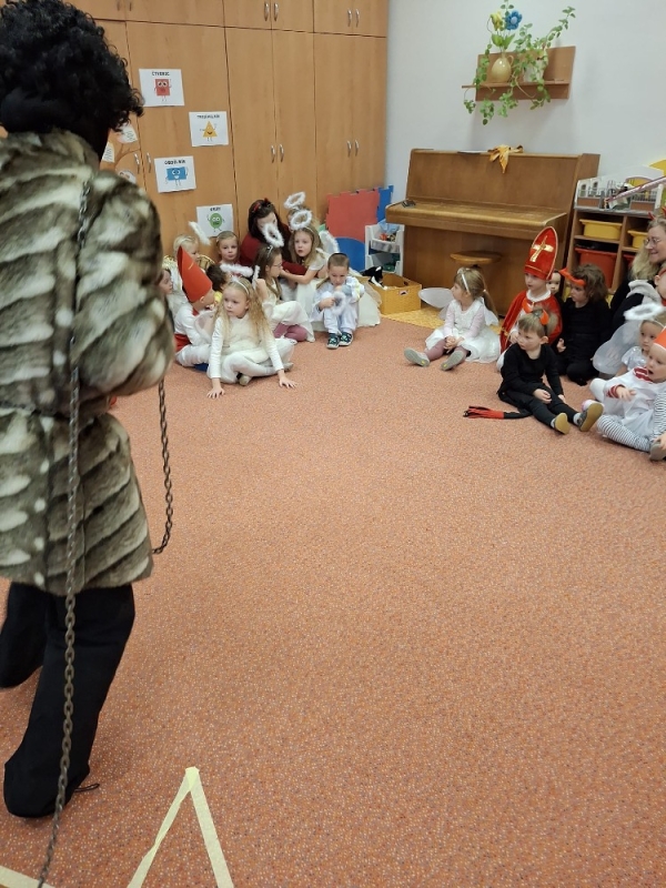 MIKULÁŠSKÁ NADÍLKA MŠ KORÁLKY