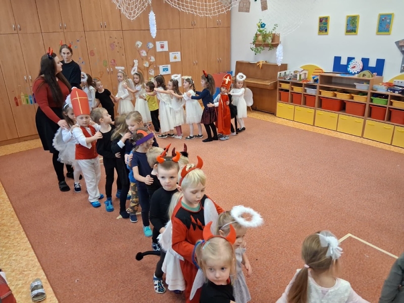 MIKULÁŠSKÁ NADÍLKA MŠ KORÁLKY