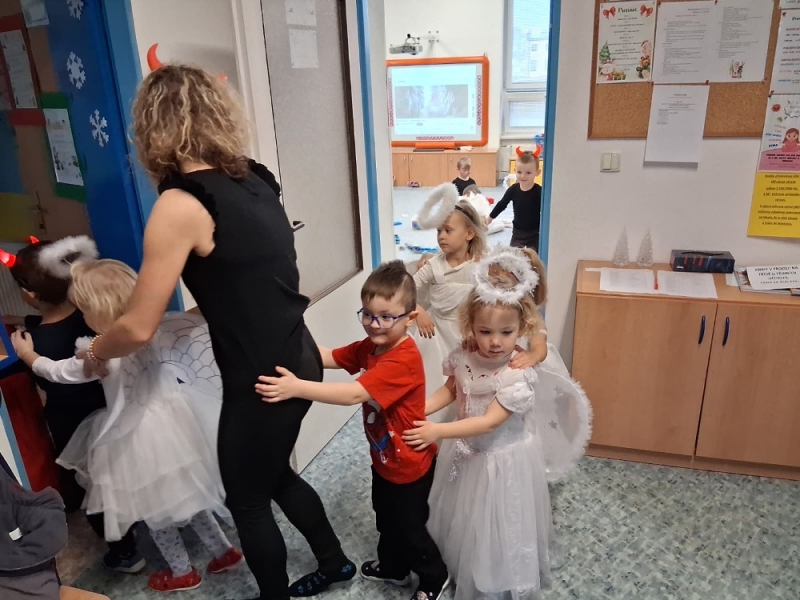 MIKULÁŠSKÁ NADÍLKA MŠ KORÁLKY