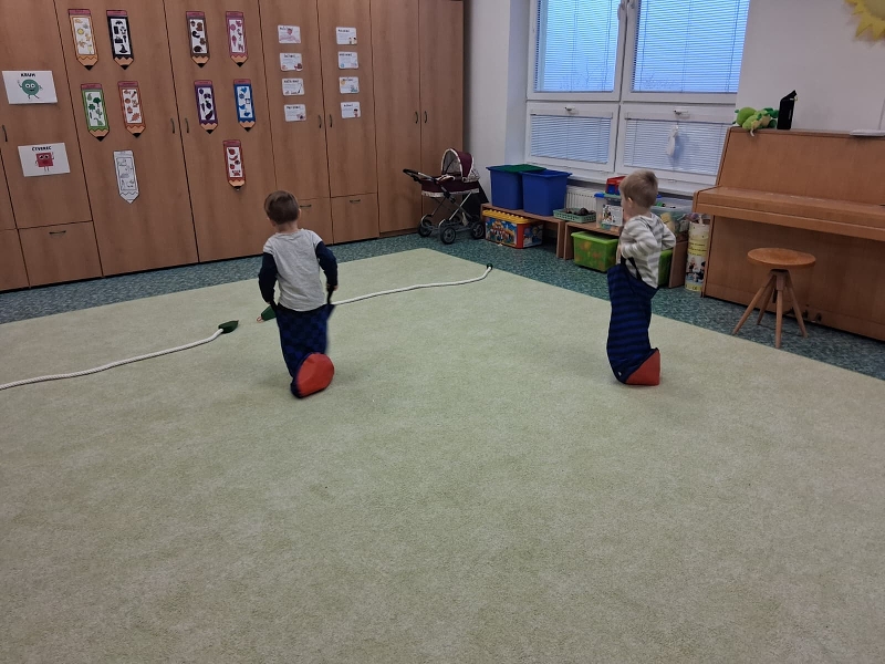 Zeleňásci - Mikuláš už zvoní, cinká