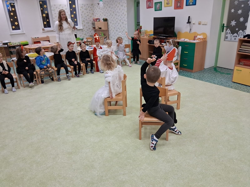 Zeleňásci - Mikuláš už zvoní, cinká