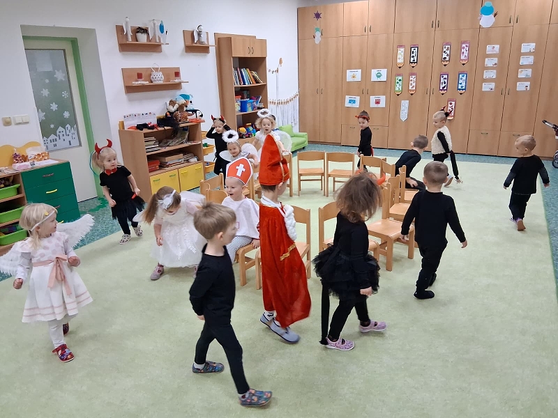 Zeleňásci - Mikuláš už zvoní, cinká