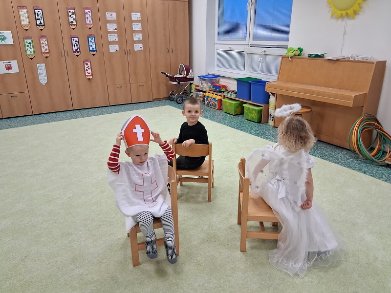 Zeleňásci - Mikuláš už zvoní, cinká