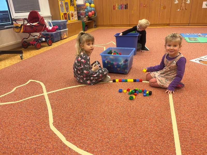 Žluťásci-Mikuláš už zvoní, cinká