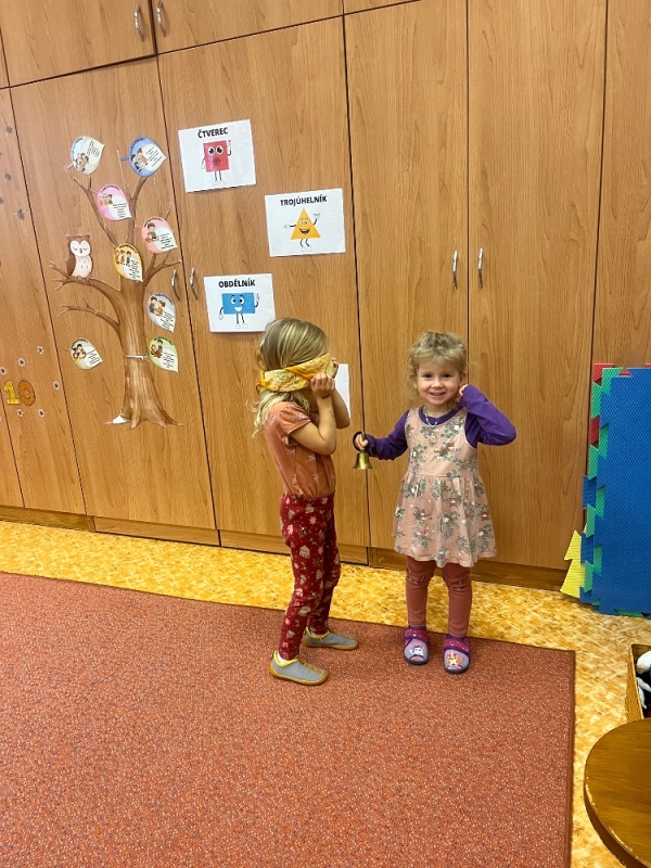 Žluťásci-Mikuláš už zvoní, cinká