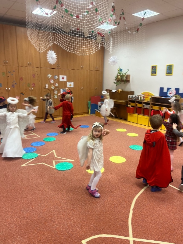 Žluťásci-Mikuláš už zvoní, cinká