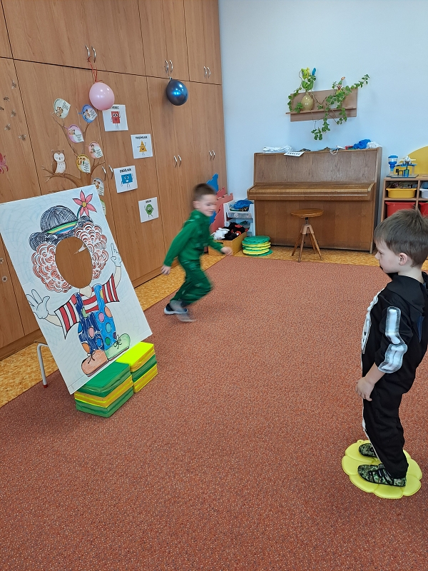 Karneval v Modrásku