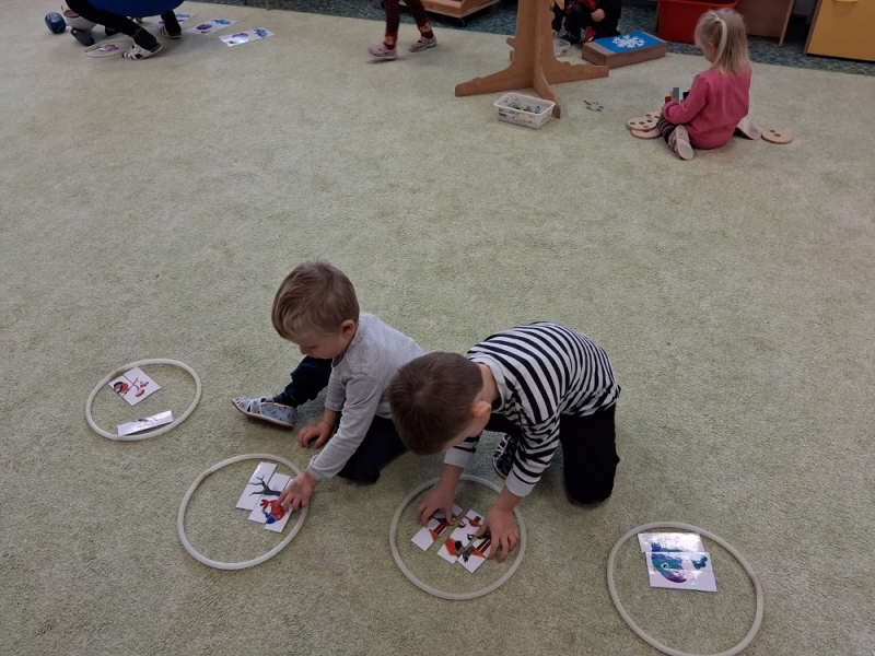 Zeleňásci - Huboval vrabčák na zimu