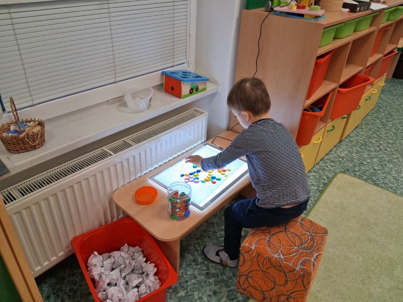 Zeleňásci - Huboval vrabčák na zimu