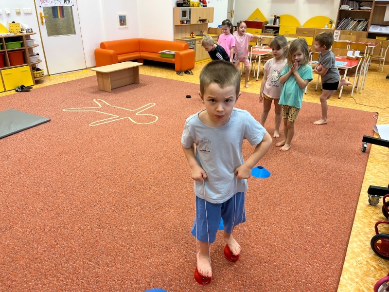 Žluťásci - Tetka Chřipka