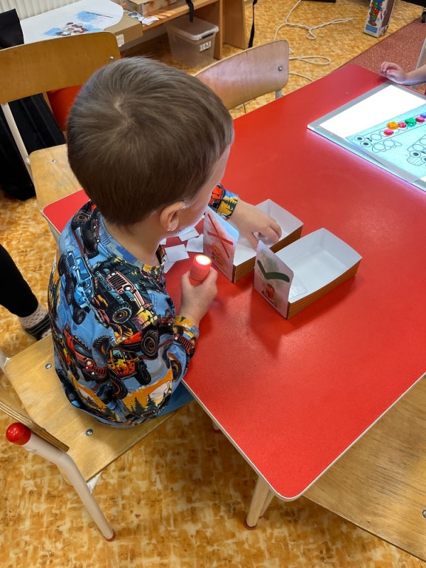 Žluťásci - Tetka Chřipka