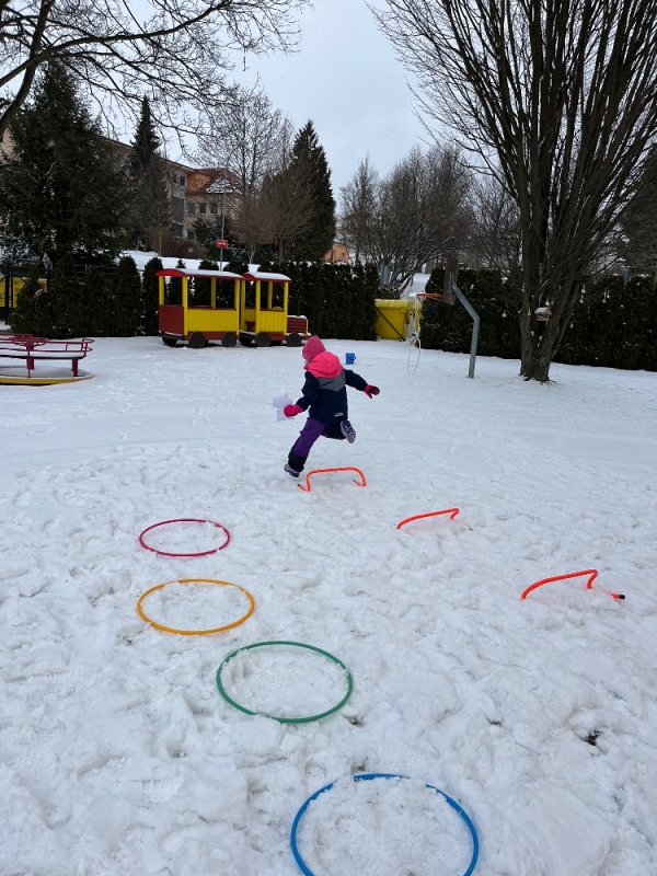Žluťásci - Zimní olympiáda na Korálkách