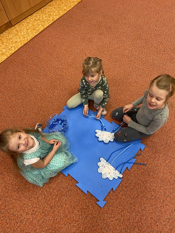 Žluťásci - Vynášení Morany