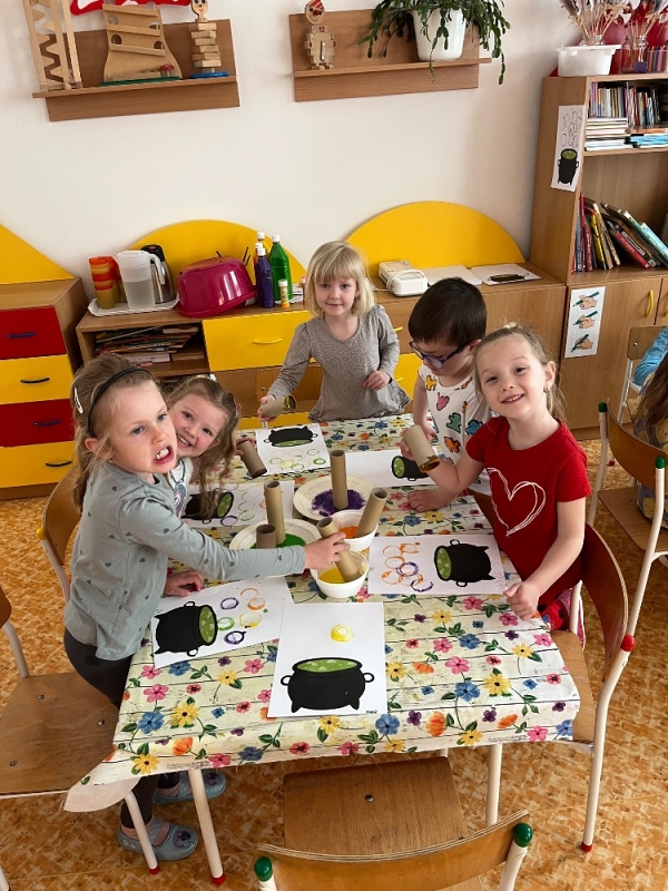 Žluťásci - Čarodějnický rej