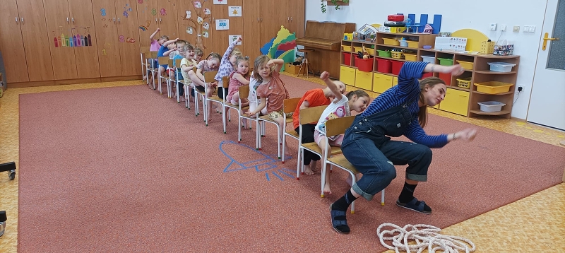 Žluťásci - Vesmír
