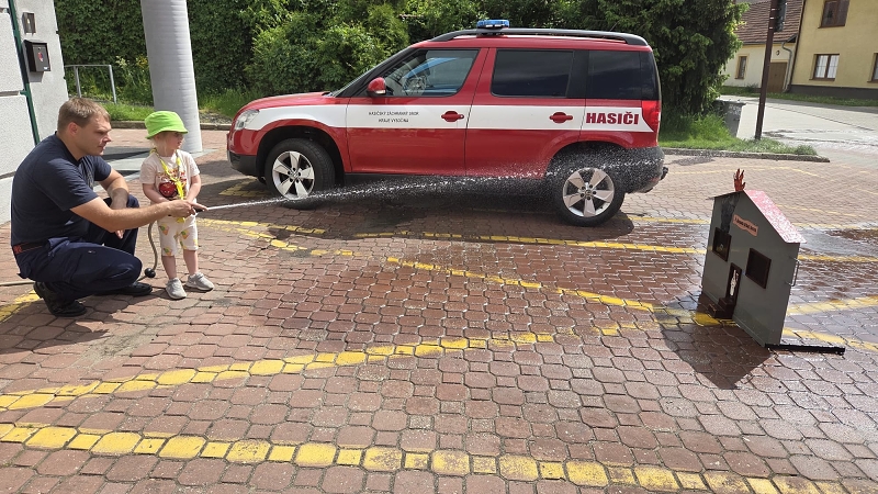 Zeleňásci - HASIČI