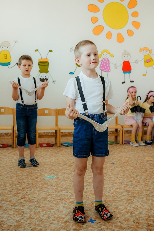 ROZLOUČENÍ PŘEDŠKOLÁKŮ 1.část