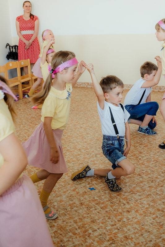 ROZLOUČENÍ PŘEDŠKOLÁKŮ 1.část