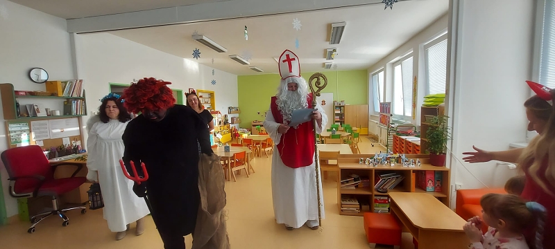 Mikulášská nadílka- Veverky