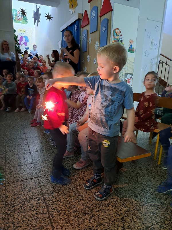 Zpívání na schodech